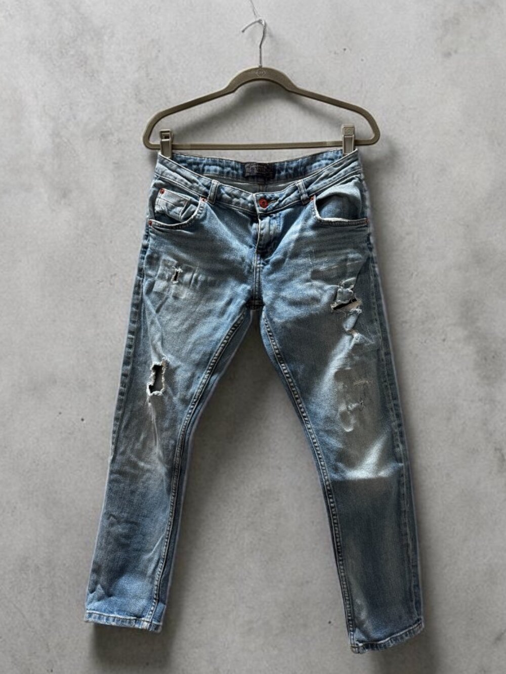 Zara Distressed Boyfriend Jeans Light Wash Denim Size ~30